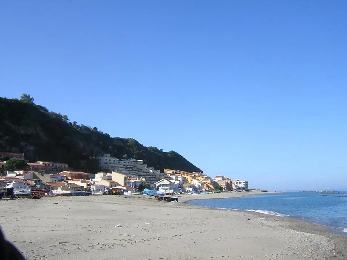 Appartamare Spina Aquarone
